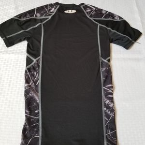 Black ladies Under Armour  Compression Short Sleev